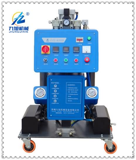 聚氨酯發(fā)泡設備型號：JNJX-Q2